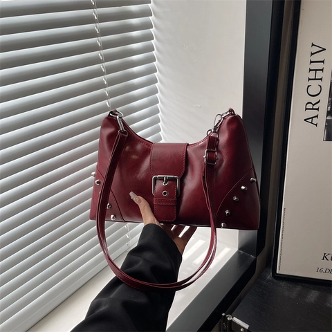 Borsa Sottobraccio in Pelle PU Vintage con Rivetti da Donna Retro Punk Grande Capacità Borsa a Spalla Trendy Spicy Girl Pendolare Borsa a Tracolla