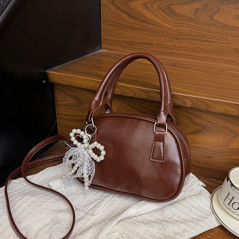 Borsa A Spalla Da Donna In Pelle PU Ciondolo Fiocco Di Künstliche Perle Pizzo Borsa A Mano Tracolla Forma Cuscino Boston Versatile