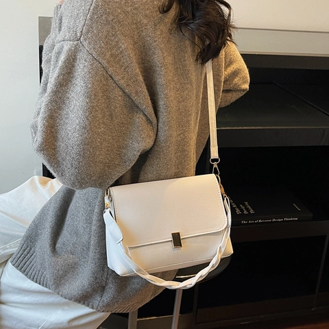 Retro PU Leder Kleine Quadratische Umhängetasche Für Damen Einfache Flip Top Crossbody Tasche Mit Geflochtenem Griff