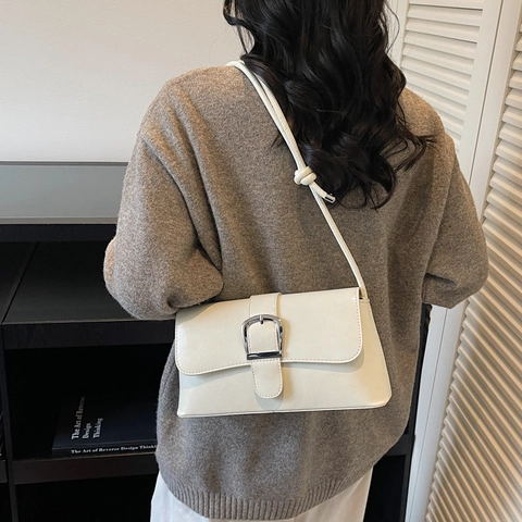 Retro Baguette Bag PU Leather Underarm Shoulder Bag With Silver Square Buckle And Knotted Strap Fashion For Women