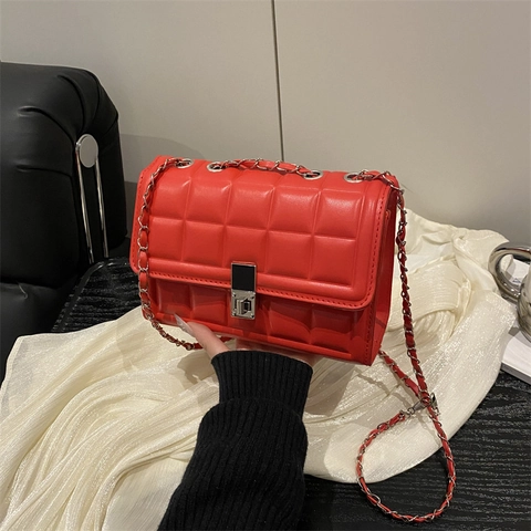Women's Fashion Quilted PU Leather Small Square Bag Metal Chain Shoulder Crossbody Bag With Rectangular Lock Daily Party Top Handle Bag