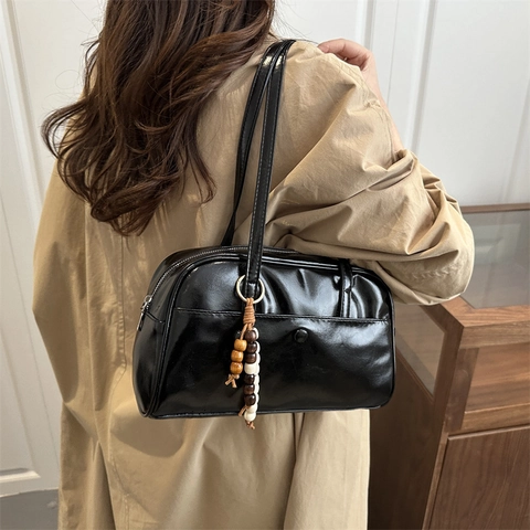 Borsa A Spalla Vintage In Pelle Pu Lucida Borsa Boston Grande Capacità Tote Da Pendolare Con Nappa Di Perline Per Donna