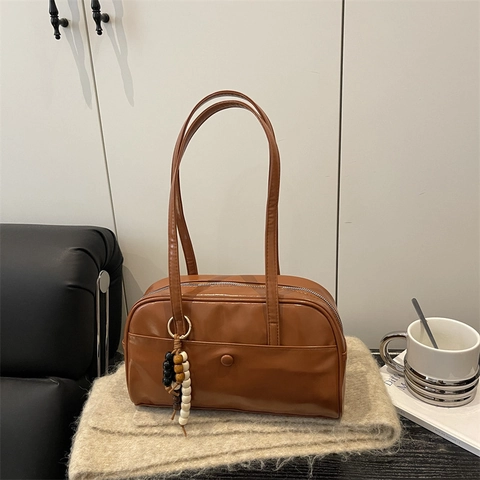 Borsa A Spalla Vintage In Pelle Pu Lucida Borsa Boston Grande Capacità Tote Da Pendolare Con Nappa Di Perline Per Donna