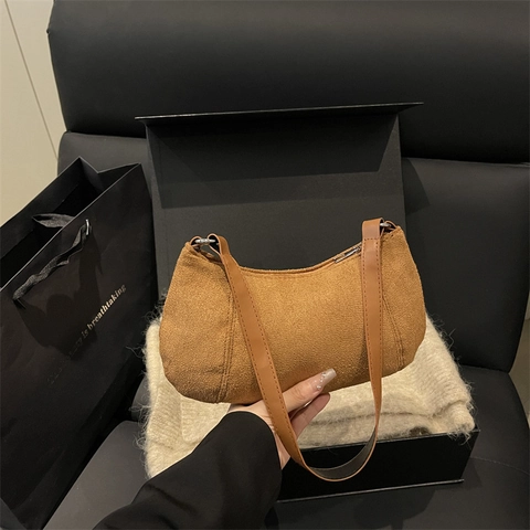 Women Hobo Underarm Bag Faux Suede Leopard Print Solid Color Half Moon Retro Shoulder Bag For Commuting Daily Use