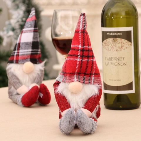 Christmas Wine Bottle Cover Gnome Plush Wine Topper Nordic Plaid Hat Long Beard Wine Decoration For Holiday Table Dinner Party