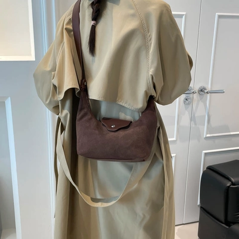 Women Vintage Suede Shoulder Bag Retro Minimalist Hobo Underarm Bag Patchwork Leather Trim Metal Buckle Zip Closure Solid