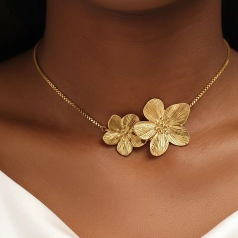 Stainless Steel Double Flower Pendant Necklace For Women Retro Brushed Texture Box Chain Clavicle Necklace Jewelry Gift