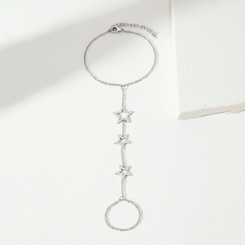 Stainless Steel Hand Harness Bracelet With Hollow Star Link Finger Ring Jewelry For Women Minimalist Luxury