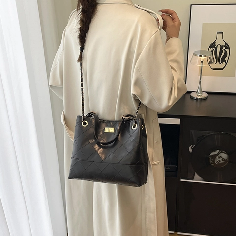 Vintage Gesteppte Rauten Schultertasche Für Damen PU Leder Kontrastfarbe Kette Umhängetasche Kleine Quadratische Tasche Schloss