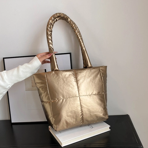 Borsa Tote Trapuntata Puffer In PU Metallizzato Grande Capacità Borsa A Spalla Da Donna Elegante Minimalista Space Bag