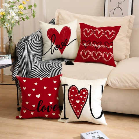 Romantic Heart Love Pattern Polyester Cushion Cover Modern Minimalist Decorative Pillow Cover For Valentine Day Home Decor