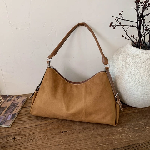 Vintage Suede Underarm Shoulder Bag For Women Frosted Minimalist Baguette Bag With Zipper Closure Retro Solid Color