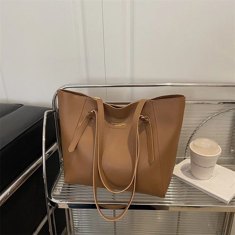 Women PU Leather Tote Bag Large Capacity Vintage Minimalist Shoulder Handbag Solid Color Zipper Closure Commuter