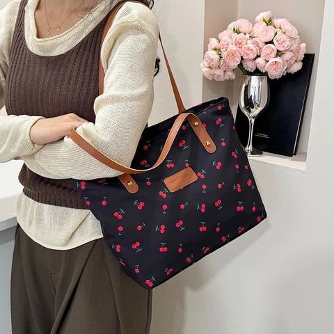 Tragetasche Aus Segeltuch Mit Kirschmuster Große Kapazität Damen Schultertasche Mit Kunstledergriff Für Den Täglichen Arbeitsweg