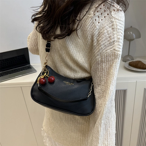 Women Litchi Pattern PU Leather Shoulder Bag Retro Fashion Underarm Bag With Cherry Charm Zipper Small Square Crossbody Bag
