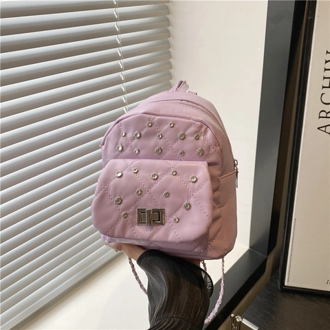 Dames Mini Gewatteerde Rugzak PU Leer Mode Ruitvormig Borduurwerk Strass Ketting Kleine Rugzak Casual Schoudertas