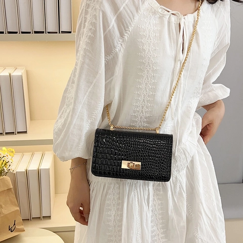 Elegante Borsa A Tracolla In Pelle PU Con Motivo A Coccodrillo Piccola Borsa Quadrata Con Catena Dorata E Chiusura A Girello