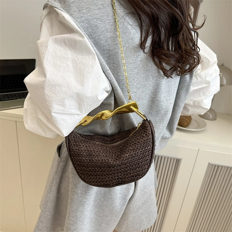 Women Woven Half Moon Handbag Vintage Gold Twisted Metal Handle Straw Shoulder Crossbody Bag With Metal Chain Strap Evening Clutch