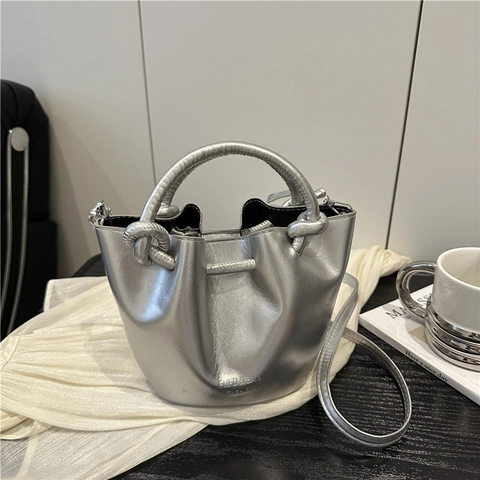 Piccola Borsa A Secchiello Da Donna In Pelle PU Con Manico Annodato Borsa A Tracolla Argento Metallizzato Mini Borsa A Mano