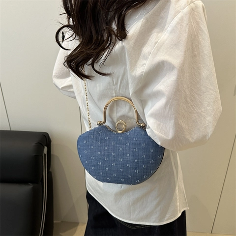 Heart Shaped Evening Bag Textured Fabric Gold Metal Handle Rhinestone Ring Lock Crossbody Elegant Women
