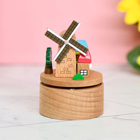 Mini Wooden Music Box Beech Wood Wind-Up Rotating Musical Box Desktop Ornament Christmas Wedding Birthday Gift For Kids