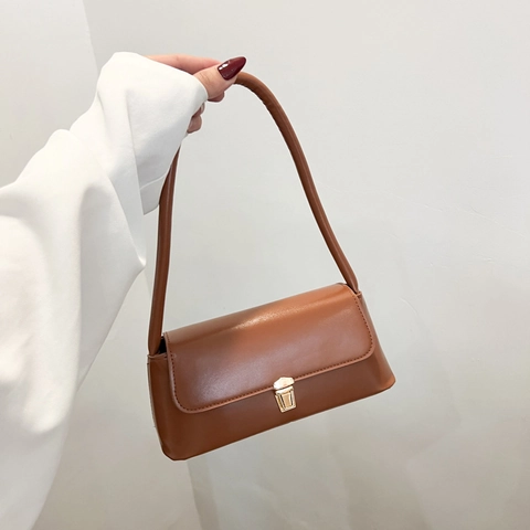 Vintage PU Leather Underarm Bag For Women Solid Color Baguette Shoulder Bag Minimalist Commuting Handbag With Gold Buckle