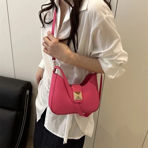 Women PU Leather Underarm Bag Crescent Shoulder Crossbody Handbag With Gold Square Metal Stud Retro Casual Solid Color