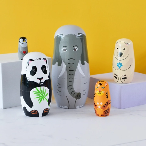5 Pieces Wooden Russian Nesting Dolls Animal Theme Elephant Panda Tiger Matryoshka Dolls Hand Painted Kids Toy Home Decor Gift