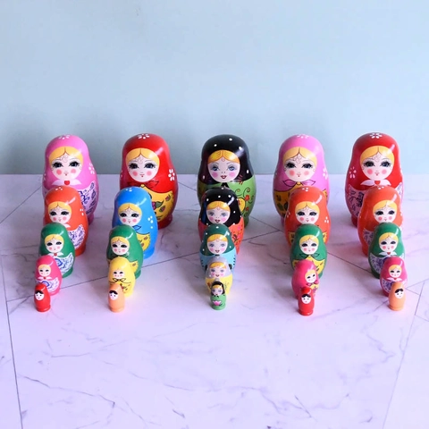 Traditional Multi Layer Russian Nesting Dolls Matryoshka Lotus Wood Hand Painted Home Decor Accents Susan Princess Strawberry Rose Snowflake Floral Toy