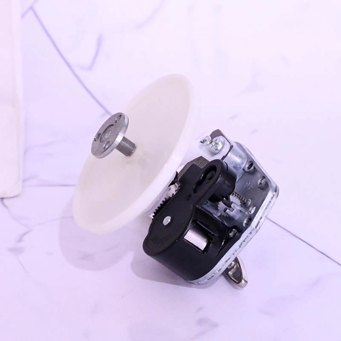Mechanical 18 Note Music Box Movement Clockwork Zinc Alloy DIY Music Bell Parts For Home Decor Gifts Silver
