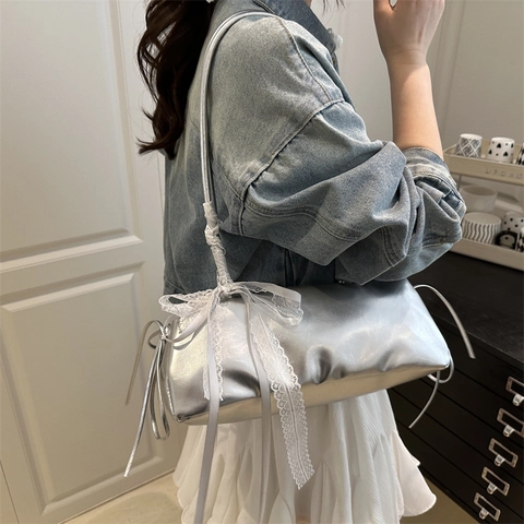 Grand Sac à Épaule en Cuir PU pour Femmes Avec Décoration de Nœud en Dentelle Doux Élégant Sac Sous le Bras pour Trajet Quotidien