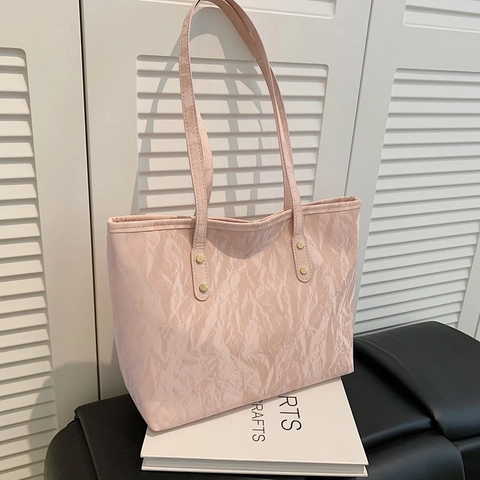 Women's Large Capacity PU Leather Tote Bag Crinkled Texture Shoulder Bag With Rivet Decor Casual Commuter Handbag