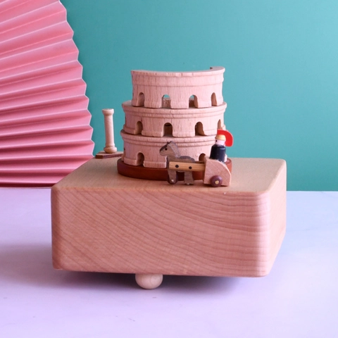 Boîte À Musique En Bois Colisée Romain Bois De Hêtre Carrosse Rotatif Mouvement Mécanique Style Européen Souvenir Décor