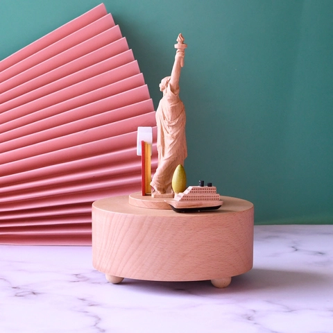 Vintage Buchenholz Freiheitsstatue Spieluhr Mechanische Rotierende Musikdose Für Heimdekor Geburtstagsgeschenk