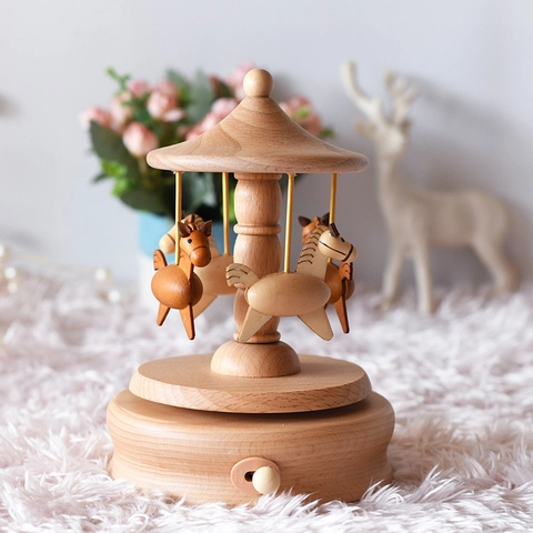 Handmade Wooden Carousel Music Box European Beech Wood Clockwork Musical Gift For Valentine Birthday Women Home Decor