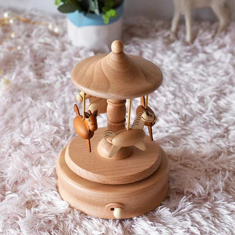 Handmade Wooden Carousel Music Box European Beech Wood Clockwork Musical Gift For Valentine Birthday Women Home Decor