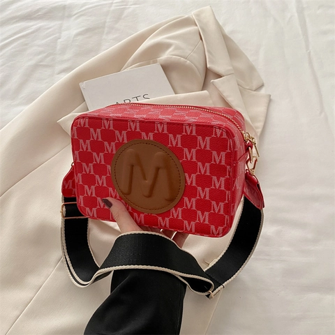 Dames Retro Monogram Crossbody Tas Mode Letter M Print Kleine Vierkante Camera Tas Met Brede Schouderband PU Leer