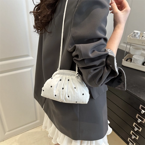 Women Pleated Fabric Crossbody Bag Floral Embroidery Small Flower Pattern Drawstring Closure Casual Minimalist Niche Design