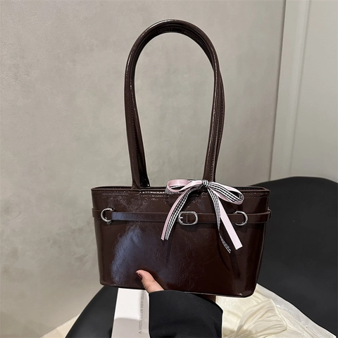 Women Vintage PU Leather Shoulder Bag Retro Underarm Tote Bag With Bow Ribbon Decorative Metal Buckle Daily Commuting Bag
