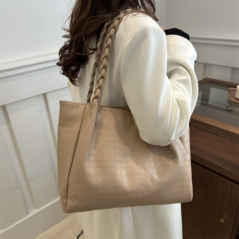 Women Large Capacity Tote Bag Faux Leather Houndstooth Embossed Woven Handle Shoulder Bag Commuting Minimalist Style