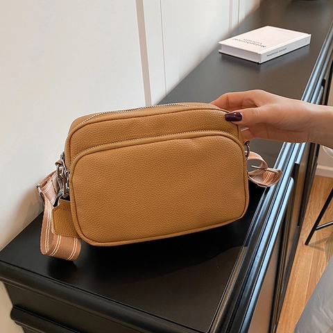 Dames Retro PU Leer Crossbody Tas Kleine Vierkante Camera Tas Met Gestreepte Brede Band Mode Dagelijkse Veelzijdige Schoudertas