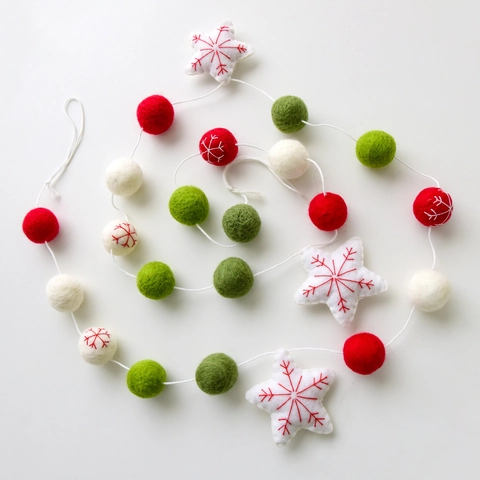 Handmade Wool Felt Ball Garland Christmas Star Reindeer Festive Decoration Hanging Ornament Holiday Home Decor