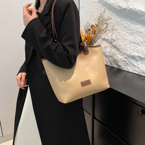 Große Tragetasche PU Leder Minimalistische Schulterhandtasche Knotendekor Für Damen Pendler College Büro Lässig