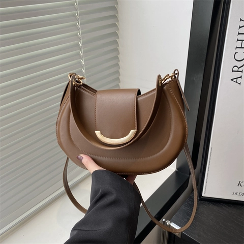 Minimalistische Große PU Leder Achseltasche Für Damen Vintage Strukturierte Schulter Umhängetasche Mit Metallschnalle