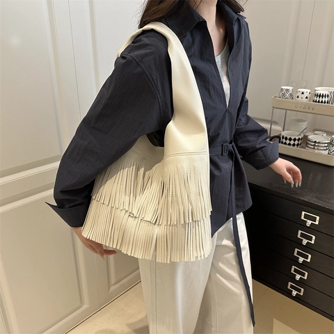 Bolso De Hombro Con Flecos Para Mujer Cuero PU Grano Lichi Gran Capacidad Bolso Hobo Retro Tote Con Borlas Y Bolsa Cierre Magnético
