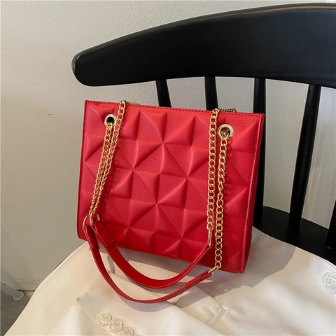 Damen Mode PU Leder Umhängetasche Mit 3D Geometrischem Gestepptem Muster Metallkette Schultertasche Für Tägliches Büro