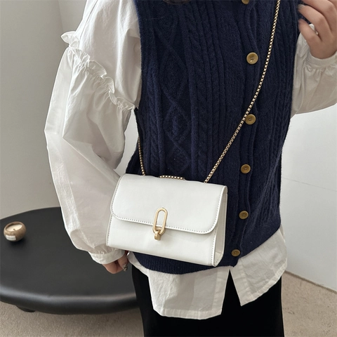 Bolso Bandolera Pequeño Cuadrado de Cuero PU para Mujer Color Sólido Con Hebilla de Metal Dorado y Correa de Cadena