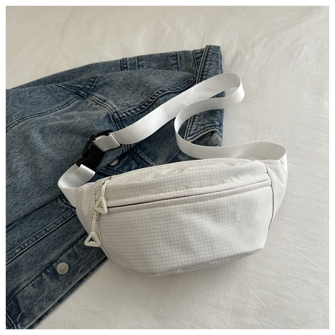Riñonera de Nailon con Rejilla Minimalista para Mujer Bolso de Pecho Casual Bandolera Ajustable Ligero Deportivo