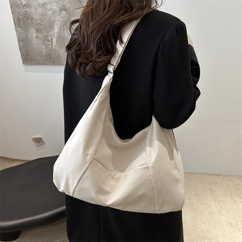 Women Large Capacity Nylon Tote Bag Adjustable Strap Crossbody Hobo Bag Minimalist Commuting School Shoulder Bag