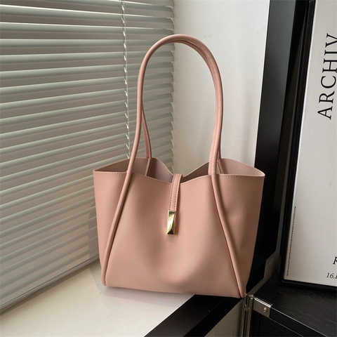 Vintage PU Leder Tote Bag Für Damen Große Kapazität Umhängetasche Mit Metallschnalle Elegante Pendler Unterarmtasche Reise